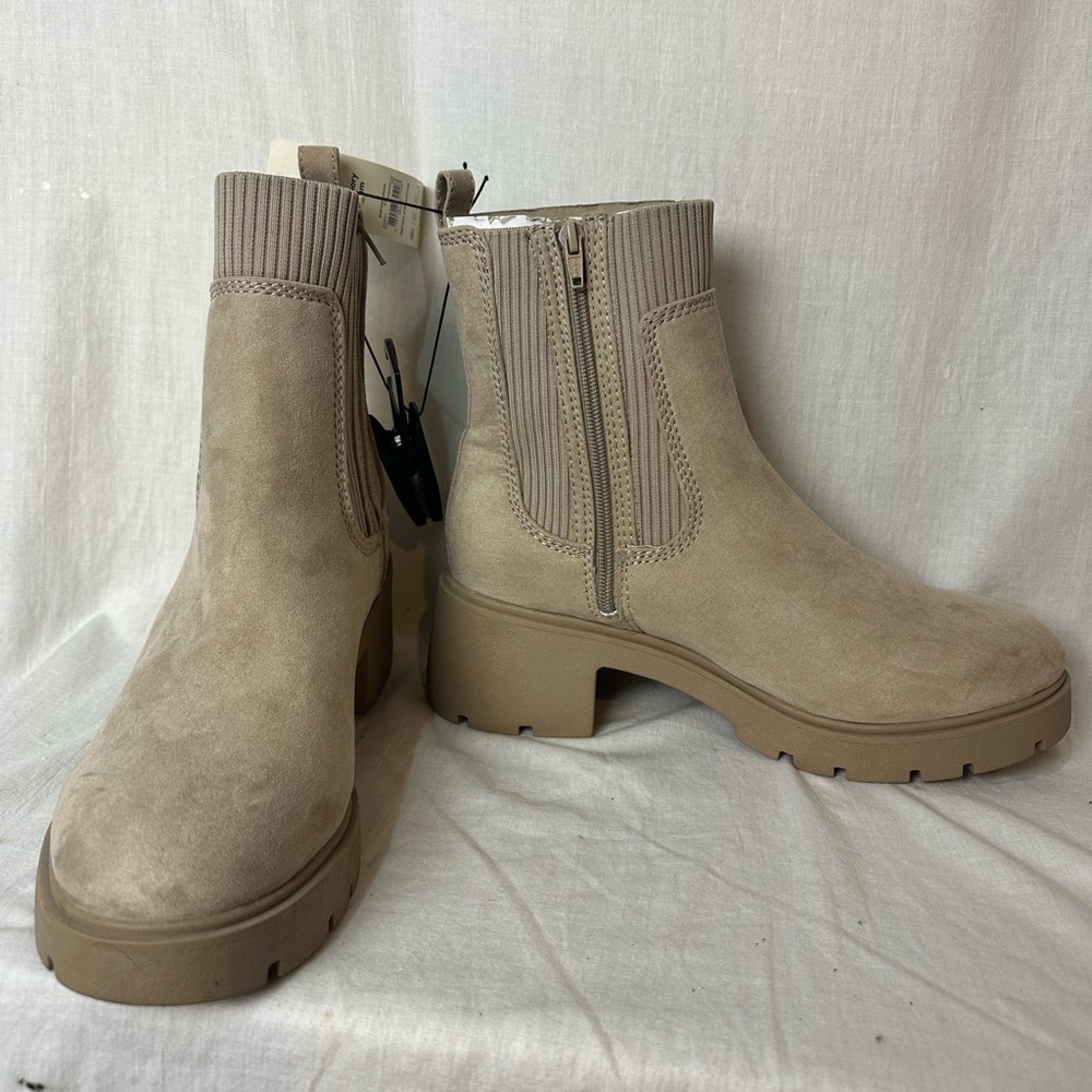 Women's Tan Ankle Boots